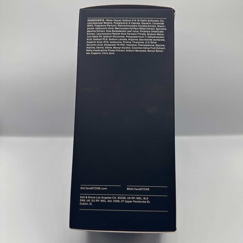 Salt & Stone Black Rose & Oud Body Wash - Picture 4 of 6